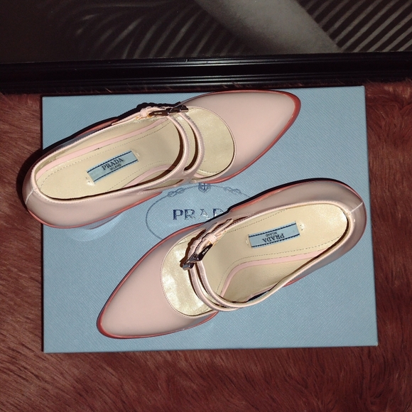 SOLD PRADA RUNWAY 2015 Pink Mary Jane Heels 🩷 PRICE IS FIRM🩷 - Picture 14 of 16